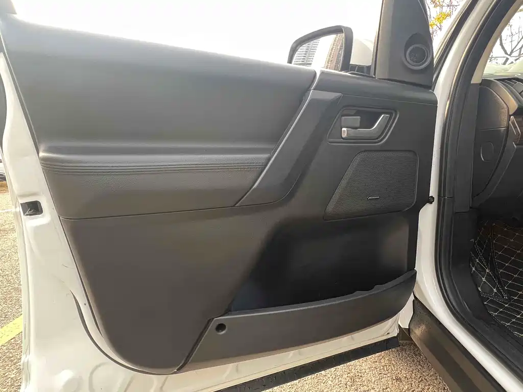 Land Rover Freelander 2 2013 2.2L SD4 SE Diesel 2013 - thumbnail 7