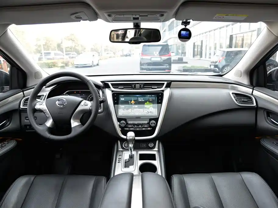 Nissan Lannia 2019 2.5L XL 2WD Intelligent Connectivity Luxury Edition China V 2020 - thumbnail 13