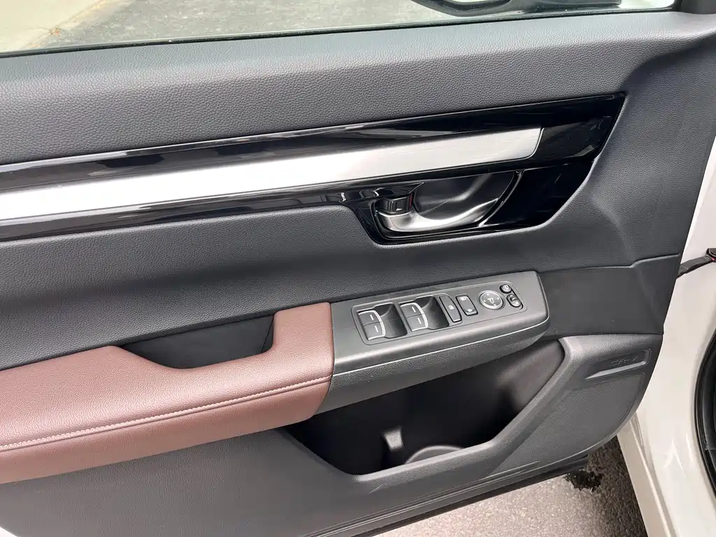 Honda Honda CR-V 2023 240TURBO FWD Premium 7-seater 2022 - thumbnail 8