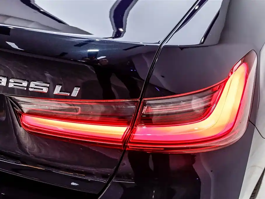 BMW BMW 3 Series 2023 325Li M Sport Package 2023 - thumbnail 11
