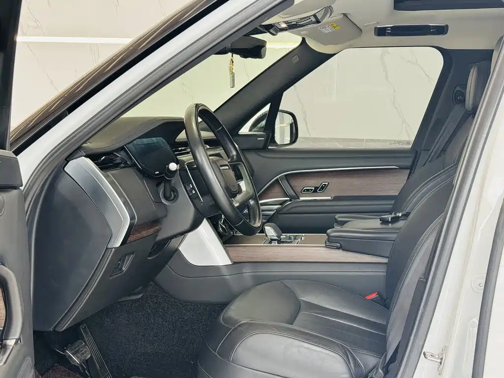 Land Rover Range Rover 2023 3.0 L6 360PS Autobiography 2022 - thumbnail 12