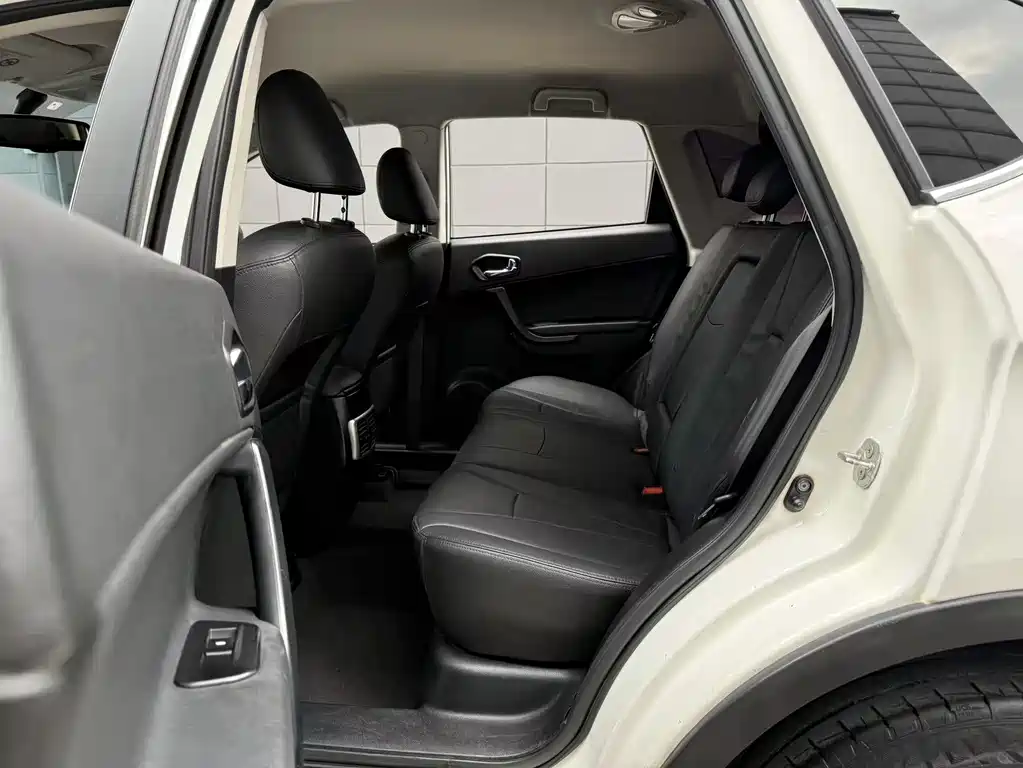 GAC Trumpchi GAC Trumpchi GS5 2013 1.8T Manual 2WD Elite Edition 2016 - thumbnail 6