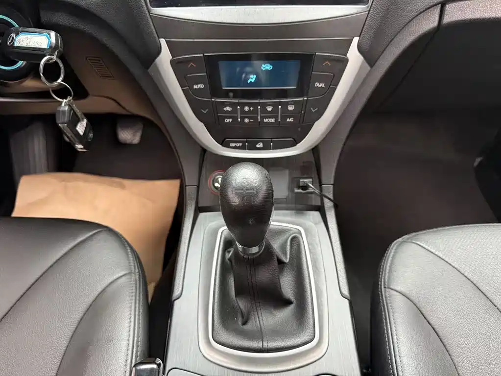GAC Trumpchi GAC Trumpchi GS5 2013 1.8T Manual 2WD Elite Edition 2016 - thumbnail 10