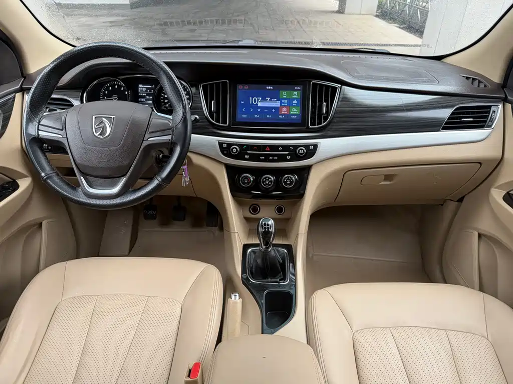 Baojun Baojun 730 2016 1.5L Manual Comfort 7-seater China V 2016 - thumbnail 9