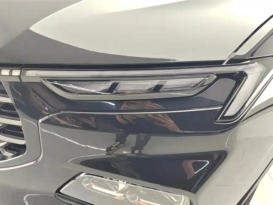 Ford Lingrui 2023 EcoBoost 170 Elite 2024 - thumbnail 5