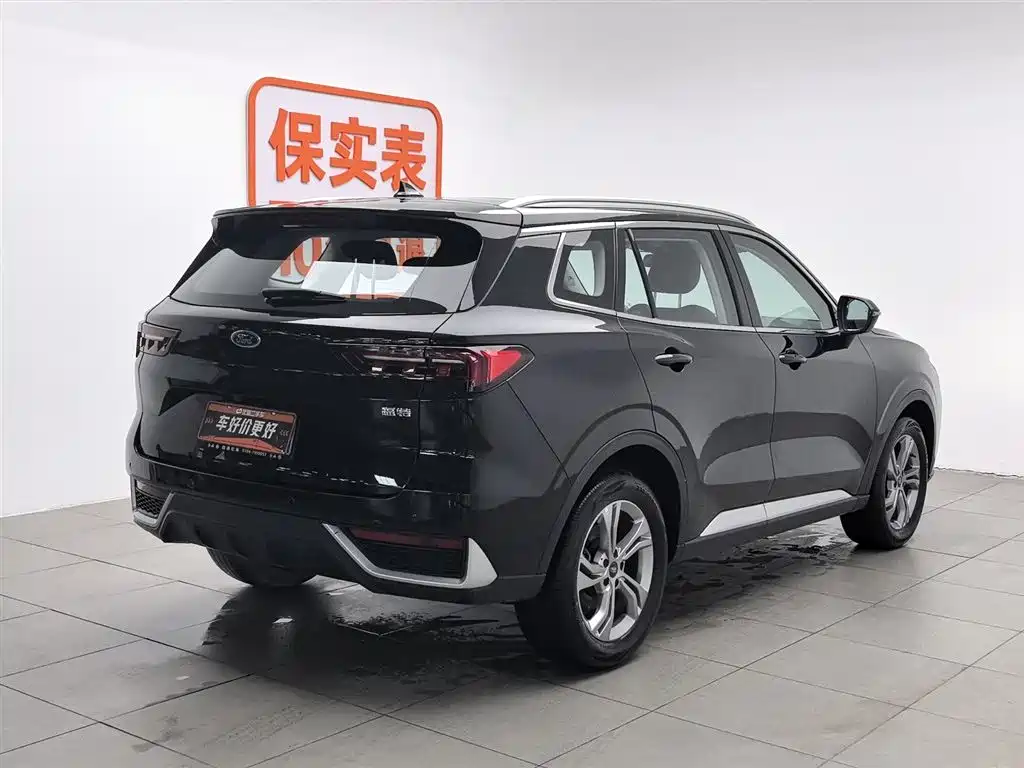 Ford Lingrui 2022 EcoBoost 170 Boiling Edition 2023 - thumbnail 2