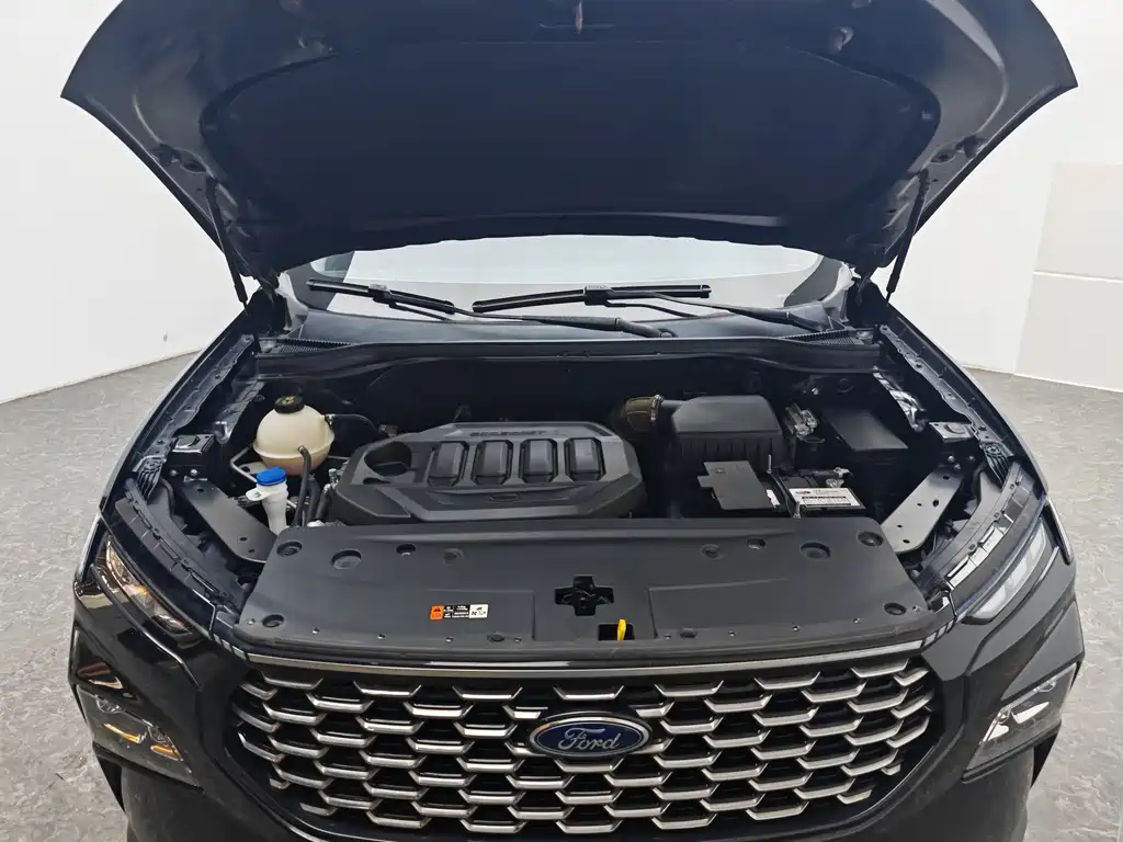 Ford Lingrui 2022 EcoBoost 170 Platinum Edition 2022 - thumbnail 13