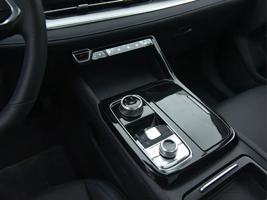 Ford Lingrui 2025 EcoBoost 170 Boiling Edition 2025 - thumbnail 11