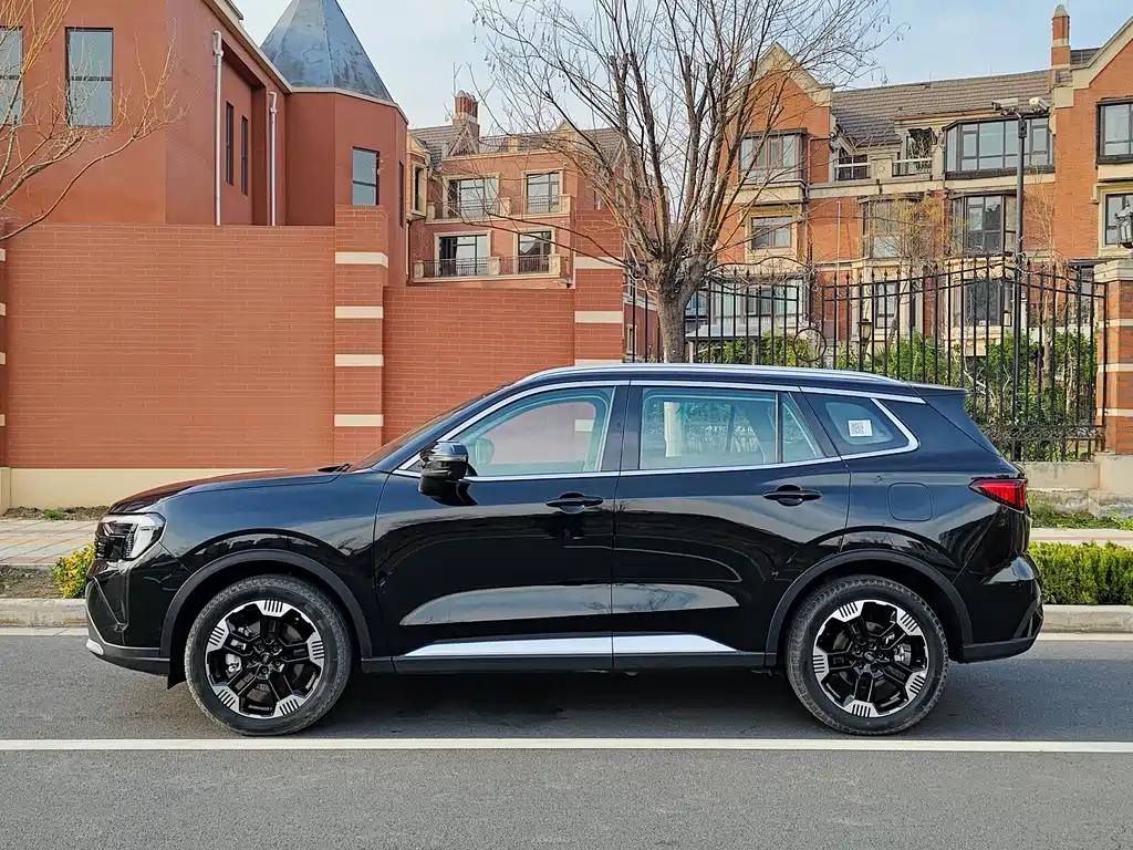 Ford Lingrui 2025 EcoBoost 170 Boiling Edition 2025 - thumbnail 19