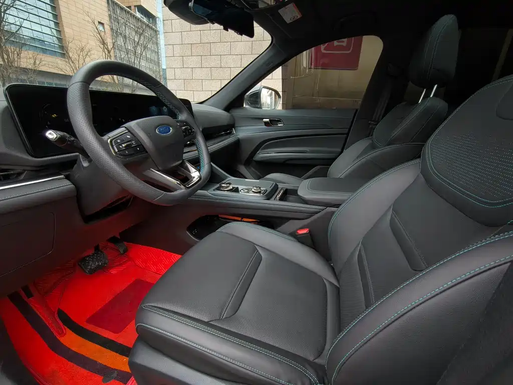 Ford Lingrui 2023 EcoBoost 170 Boiling Edition 2024 - thumbnail 6