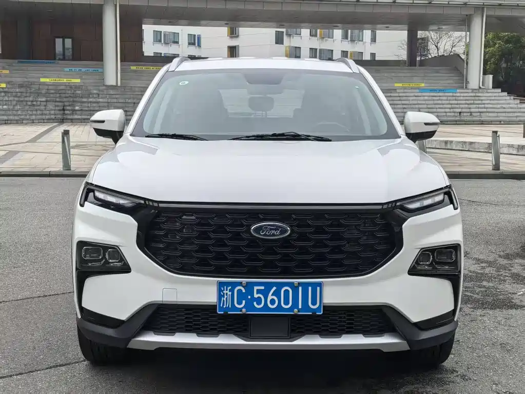 Ford Lingrui 2025 EcoBoost 170 Changling Edition 2024 - thumbnail 3