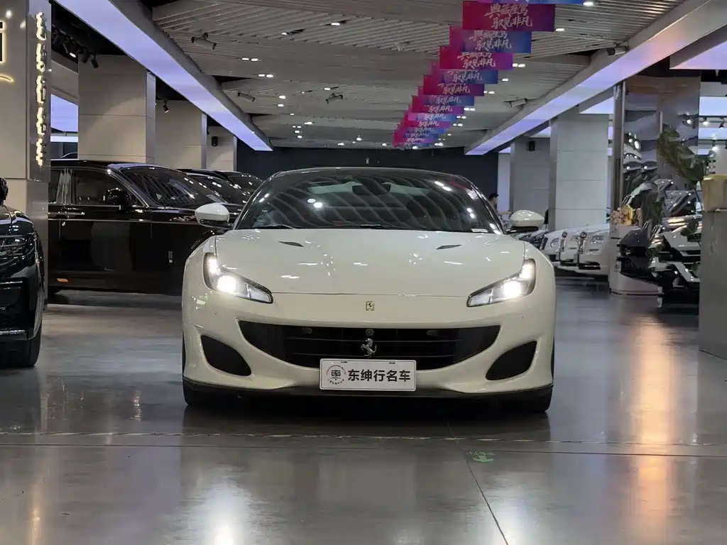 Ferrari Ferrari Portofino 2018 3.9T 2019 - thumbnail 3