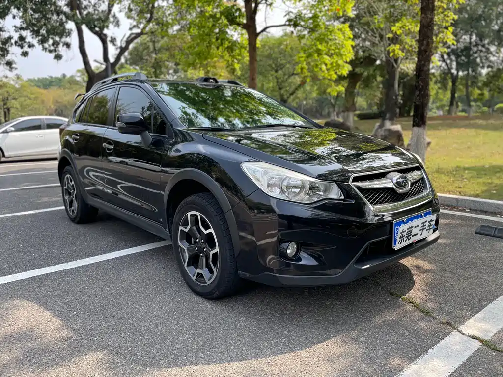 Subaru Subaru XV 2014 2.0i Luxury Edition 2014 - thumbnail 2