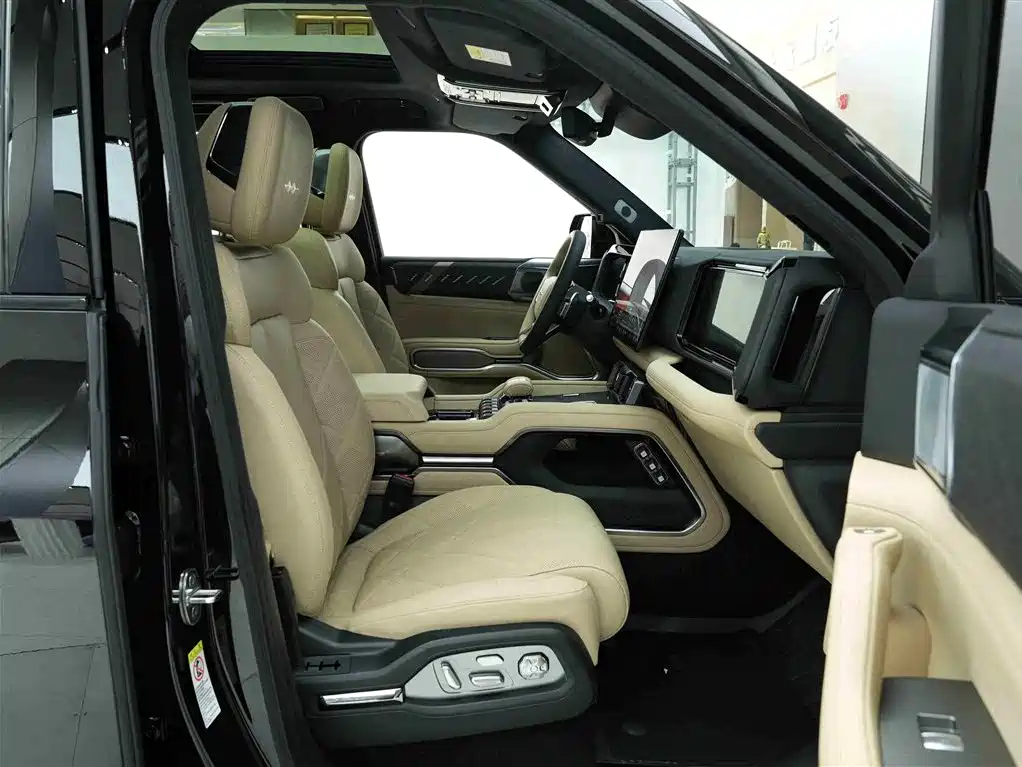 Fangchengbao Leopard 8 2025 Intelligent Courage Flagship 6-seater 2025 - thumbnail 13