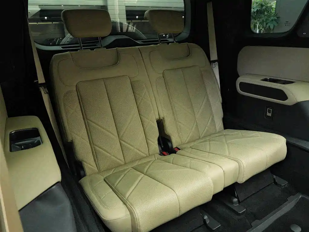 Fangchengbao Leopard 8 2025 Intelligent Courage Flagship 6-seater 2025 - thumbnail 15