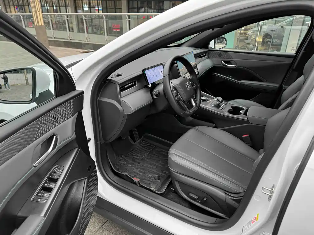 BYD BYD Qin PLUS 2025 DM-i Intelligent Driving Version 120KM Extended Range Model 2025 - thumbnail 4