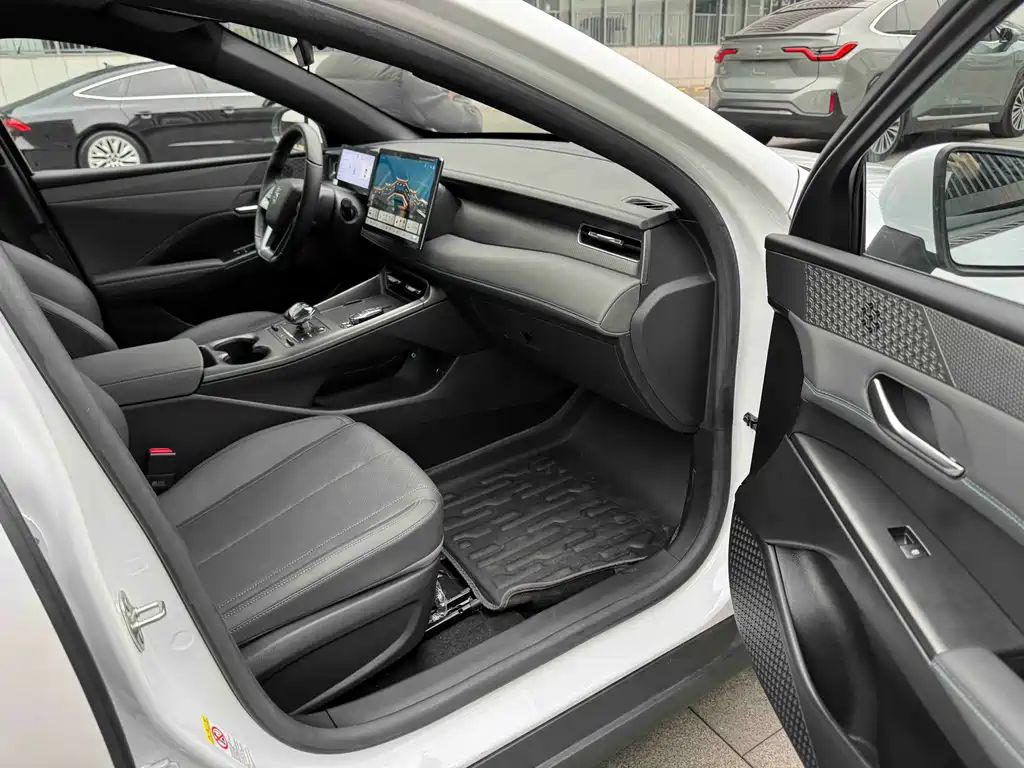 BYD BYD Qin PLUS 2025 DM-i Intelligent Driving Version 120KM Extended Range Model 2025 - thumbnail 13