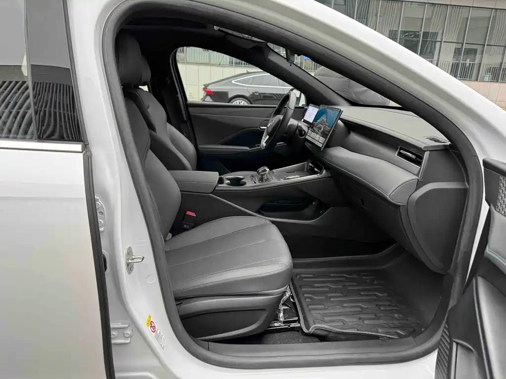 BYD BYD Qin PLUS 2025 DM-i Intelligent Driving Version 120KM Extended Range Model 2025 - thumbnail 14
