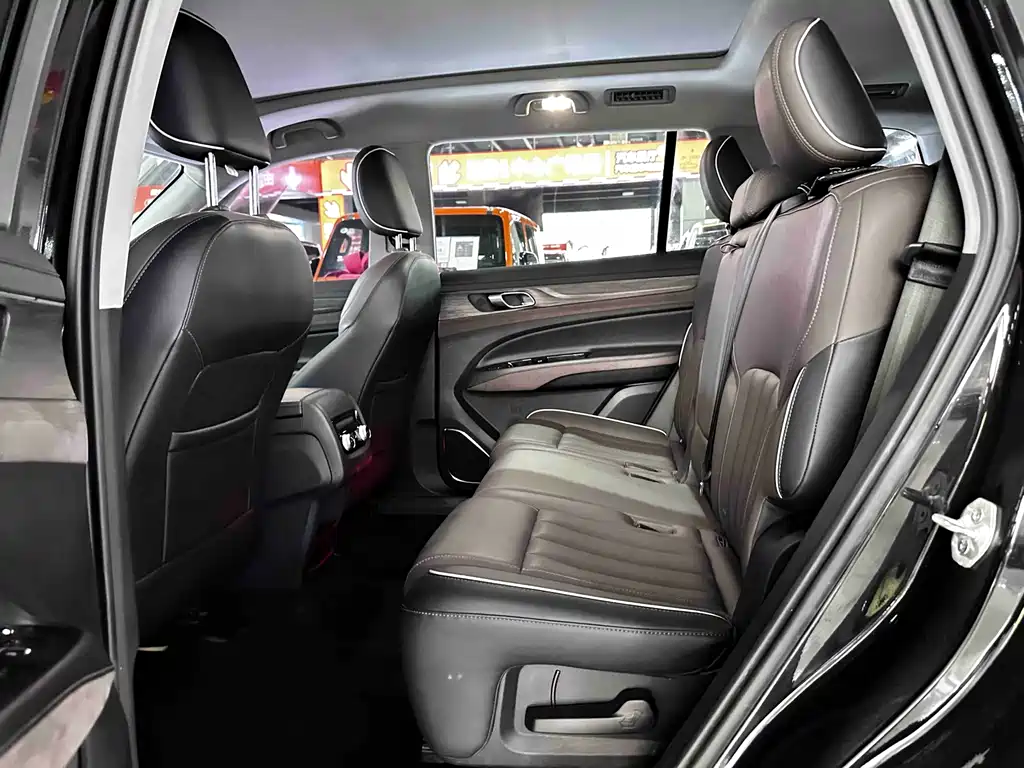Ford Lingyu 2023 EcoBoost 225 Premium 7-seater (2/3/2) 2023 - thumbnail 6