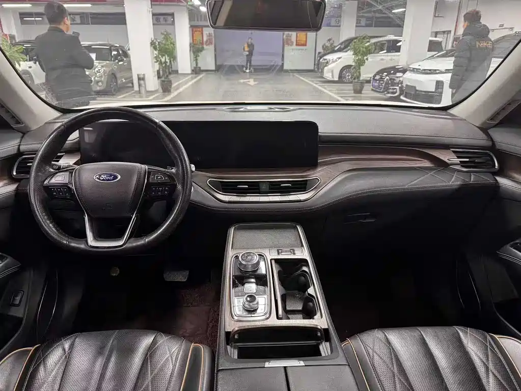 Ford Lingyu 2021 EcoBoost 225 Premium PLUS 6-seater 2021 - thumbnail 8