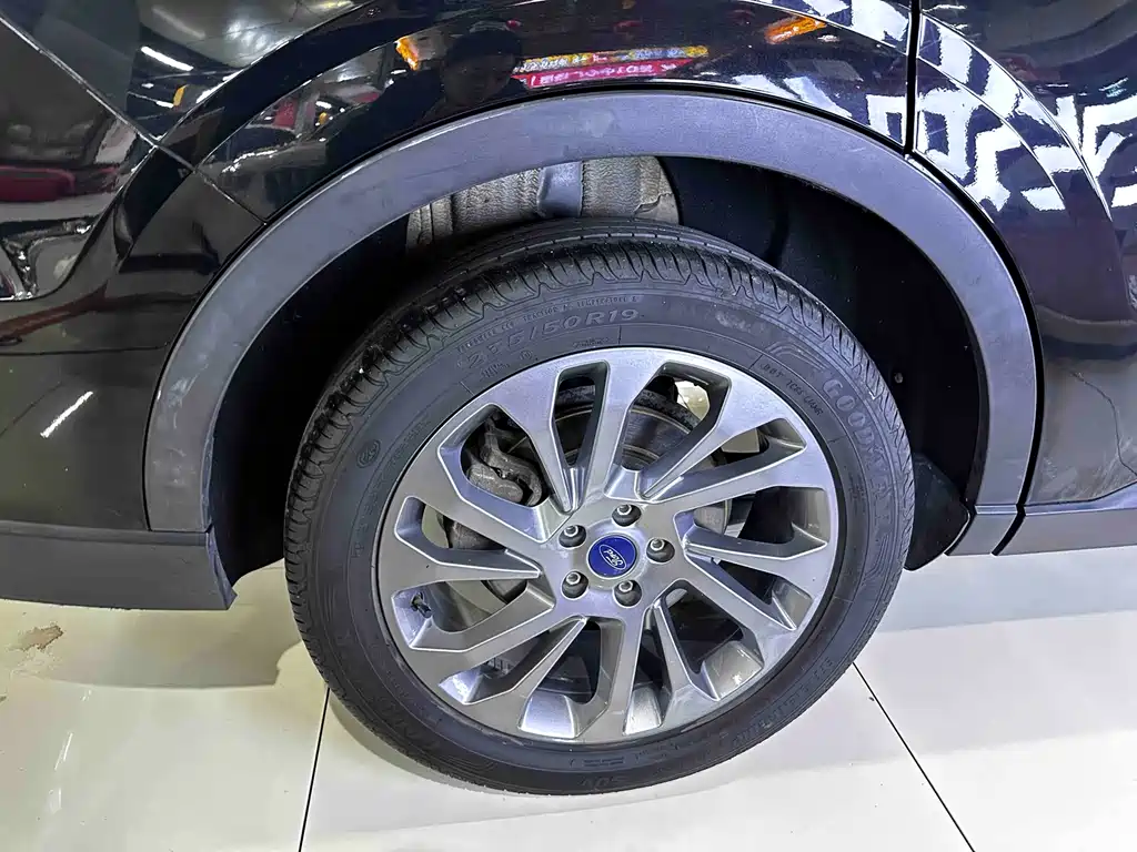 Ford Lingyu 2023 EcoBoost 225 Premium 7-seater (2/3/2) 2023 - thumbnail 19