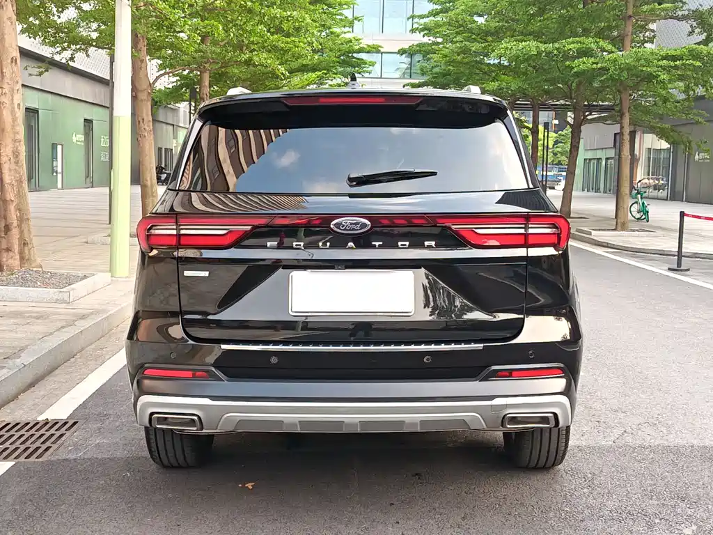Ford Lingyu 2023 EcoBoost 225 Premium 7-seater (2/2/3) 2023 - thumbnail 3