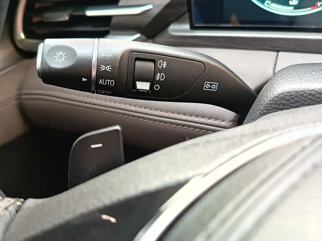 Ford Lingyu 2023 EcoBoost 225 Premium 7-seater (2/2/3) 2023 - thumbnail 16