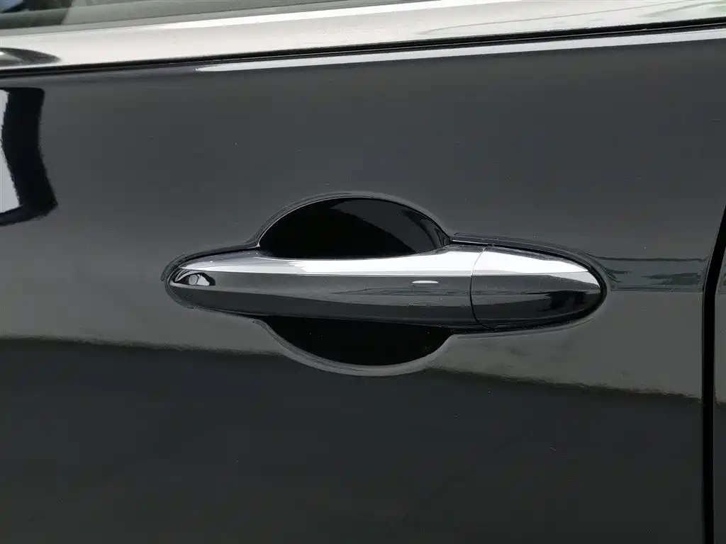 Ford Lingyu 2023 EcoBoost 225 Premium 7-seater (2/3/2) 2023 - thumbnail 18