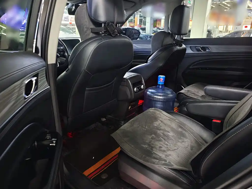 Ford Lingyu 2021 EcoBoost 225 Platinum Edition 6-seater 2021 - thumbnail 11