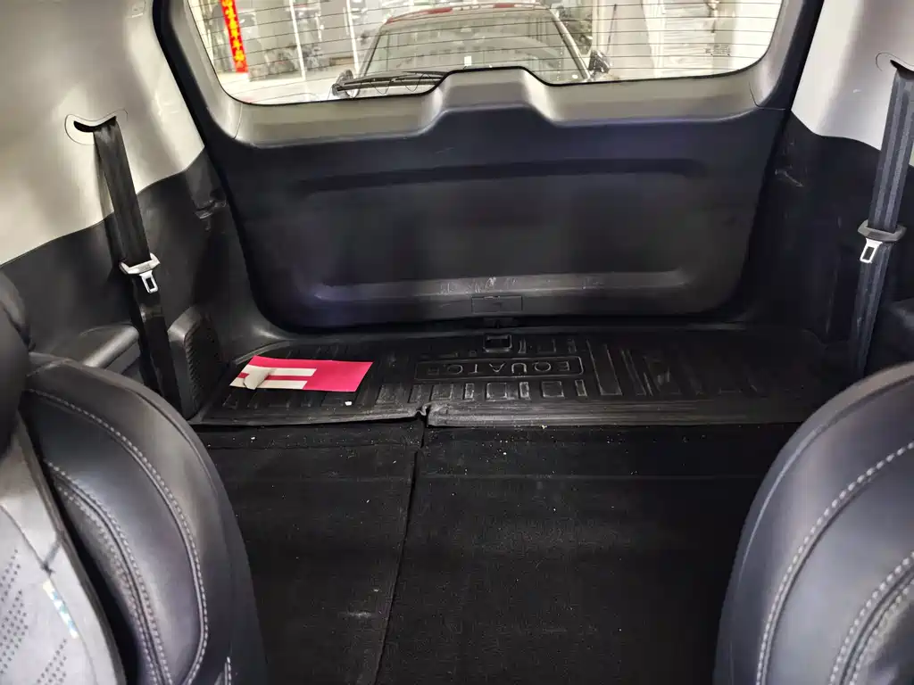 Ford Lingyu 2021 EcoBoost 225 Platinum Edition 6-seater 2021 - thumbnail 12