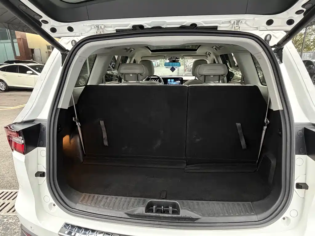 Ford Lingyu 2021 EcoBoost 225 Premium 6-seater 2022 - thumbnail 12