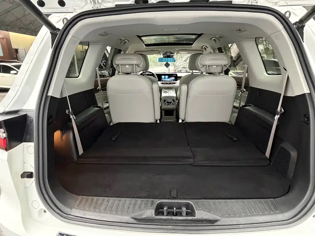 Ford Lingyu 2021 EcoBoost 225 Premium 6-seater 2022 - thumbnail 13