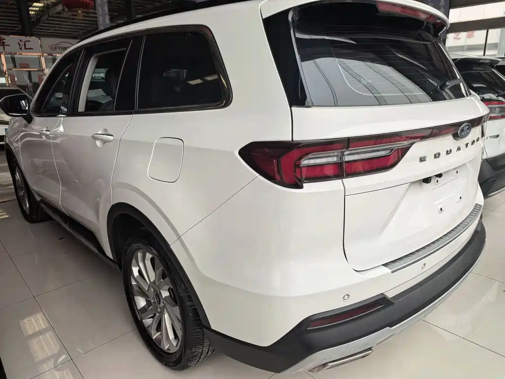 Ford Lingyu 2021 EcoBoost 225 Elite 5-seat 2023 - thumbnail 4