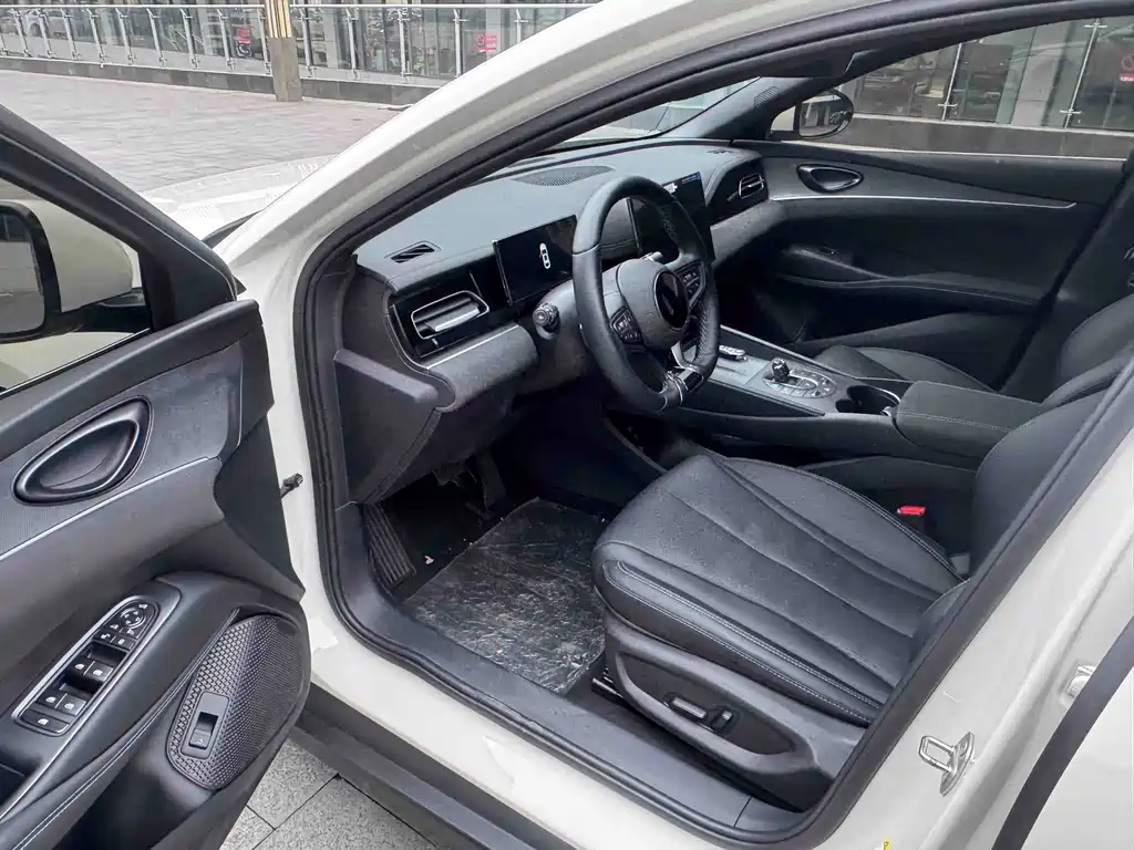 BYD BYD Seal 06 2025 DM-i Intelligent Driving Version 120km Premium Model 2025 - thumbnail 5