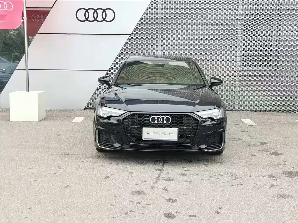 Audi Audi A6L 2019 40 TFSI Luxury Dynamic Model 2019 - thumbnail 2