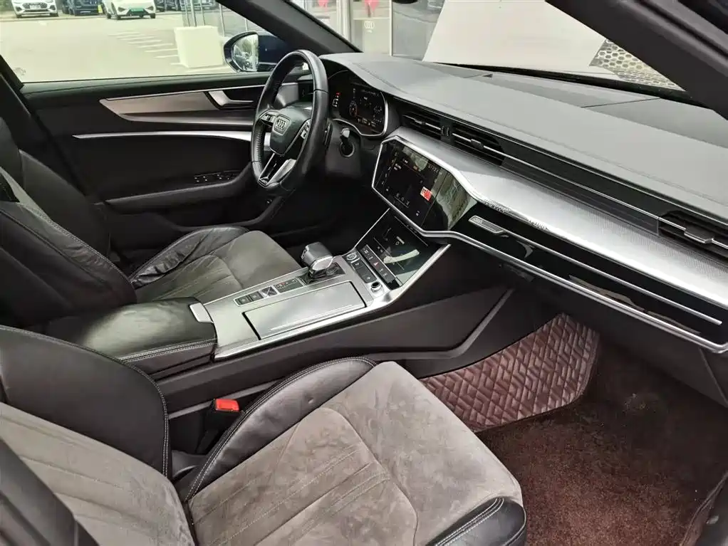 Audi Audi A6L 2019 40 TFSI Luxury Dynamic Model 2019 - thumbnail 11