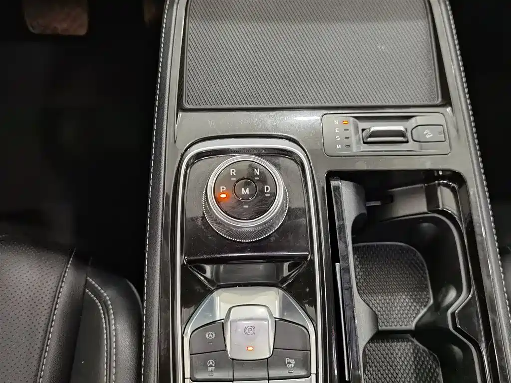 Ford Lingyu 2021 EcoBoost 225 Boiling Edition 6 Seats 2022 - thumbnail 13