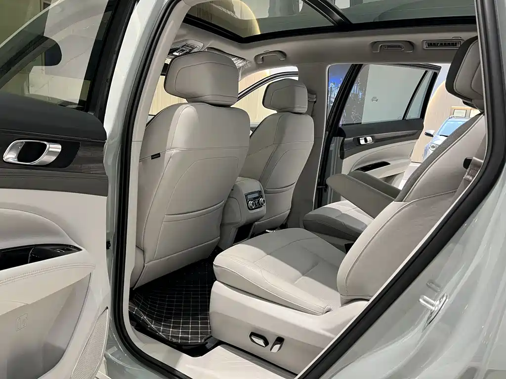 Ford Lingyu New Energy 2025 Zunling Edition 2026 - thumbnail 13