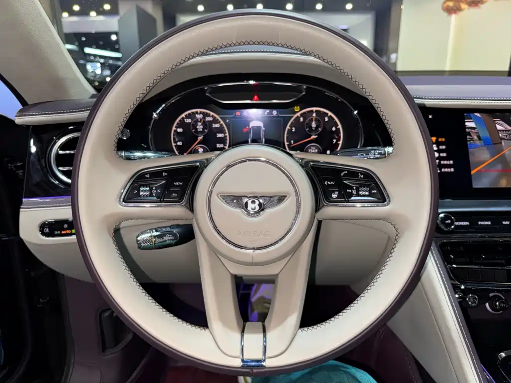 Bentley Bentley Flying Spur 2023 4.0T V8 Mulliner Edition 2023 - thumbnail 10