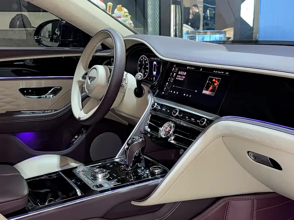 Bentley Bentley Flying Spur 2023 4.0T V8 Mulliner Edition 2023 - thumbnail 28
