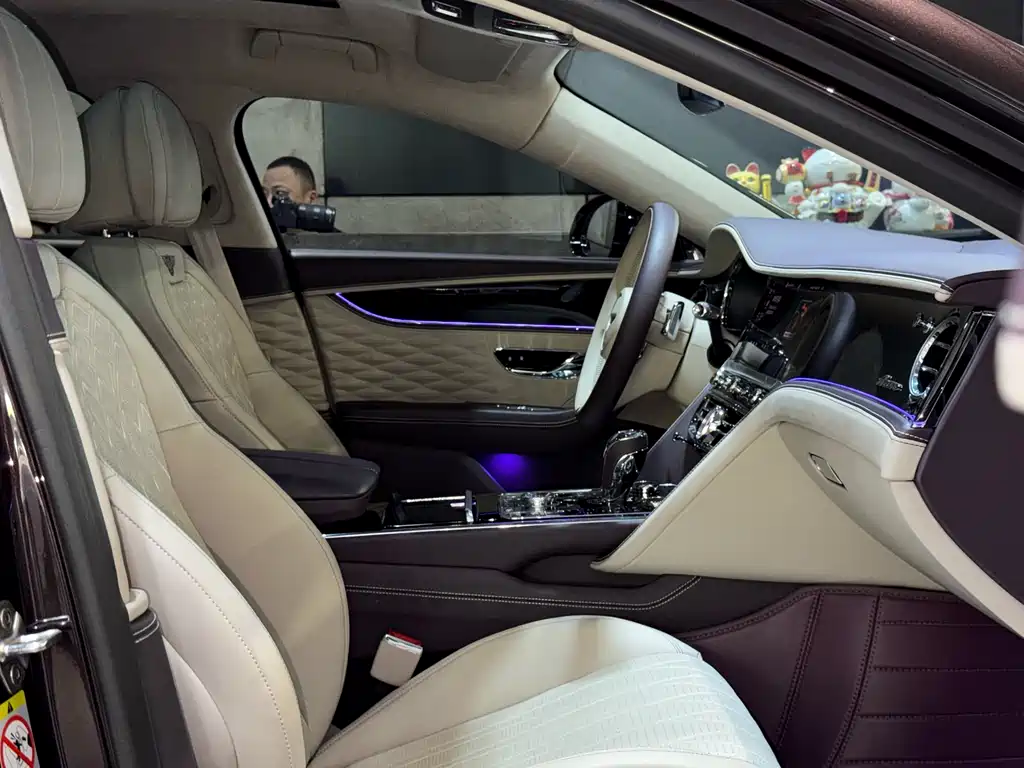 Bentley Bentley Flying Spur 2023 4.0T V8 Mulliner Edition 2023 - thumbnail 29