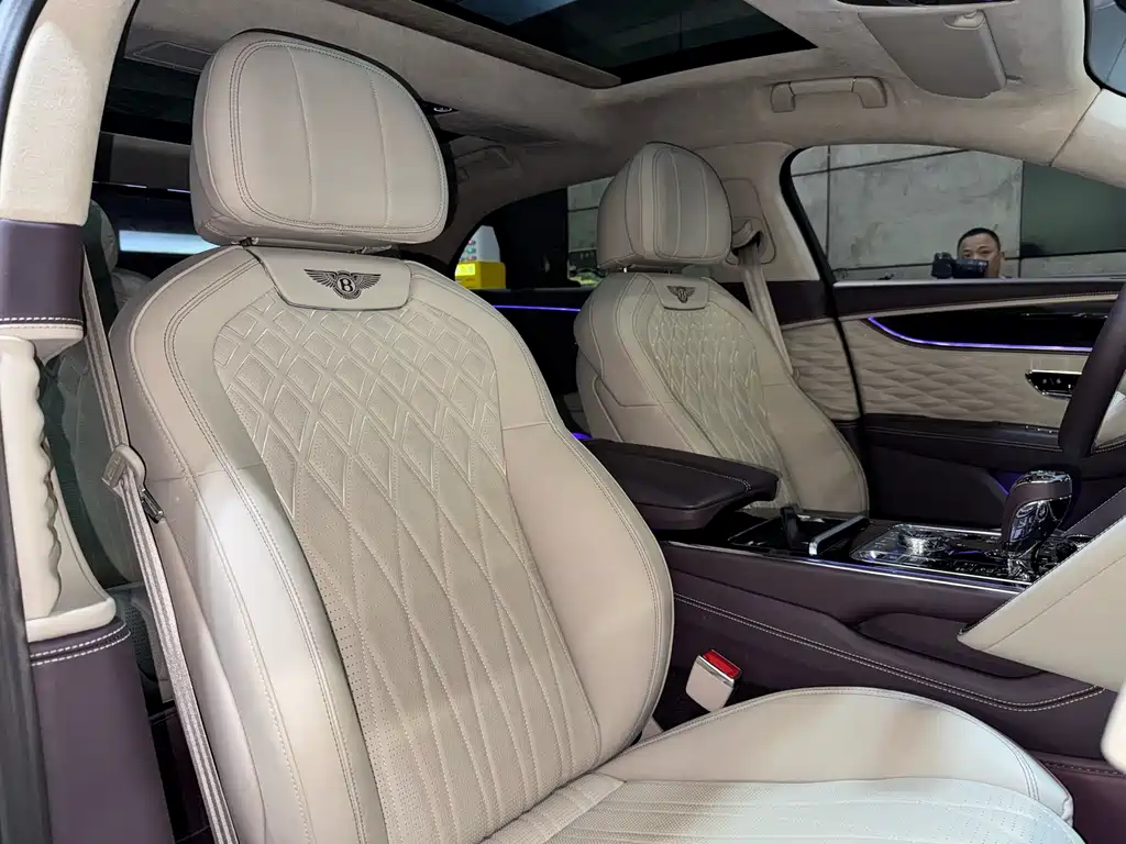 Bentley Bentley Flying Spur 2023 4.0T V8 Mulliner Edition 2023 - thumbnail 30