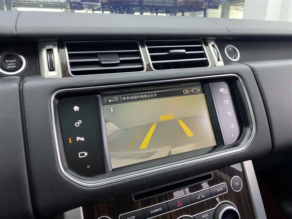Land Rover Range Rover 2016 3.0 SC V6 Vogue SE Autobiography Long Wheelbase 2016 - thumbnail 17