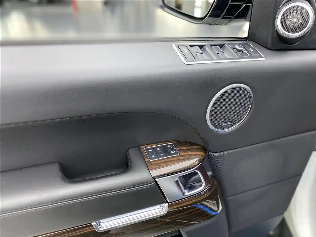 Land Rover Range Rover 2016 3.0 SC V6 Vogue SE Autobiography Long Wheelbase 2016 - thumbnail 21