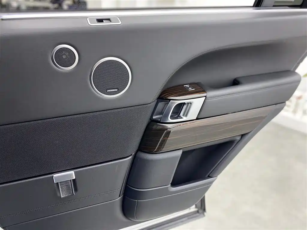 Land Rover Range Rover 2016 3.0 SC V6 Vogue SE Autobiography Long Wheelbase 2016 - thumbnail 23