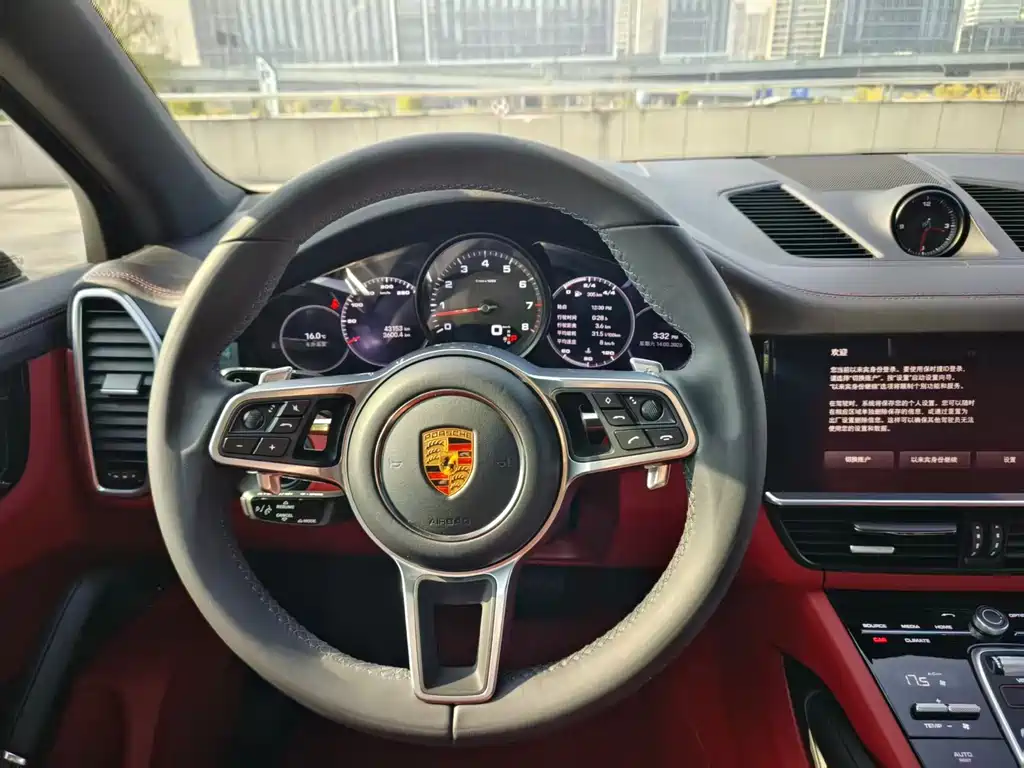 Porsche Porsche Cayenne 2023 Model Year Cayenne 3.0T Platinum Edition 2023 - thumbnail 13