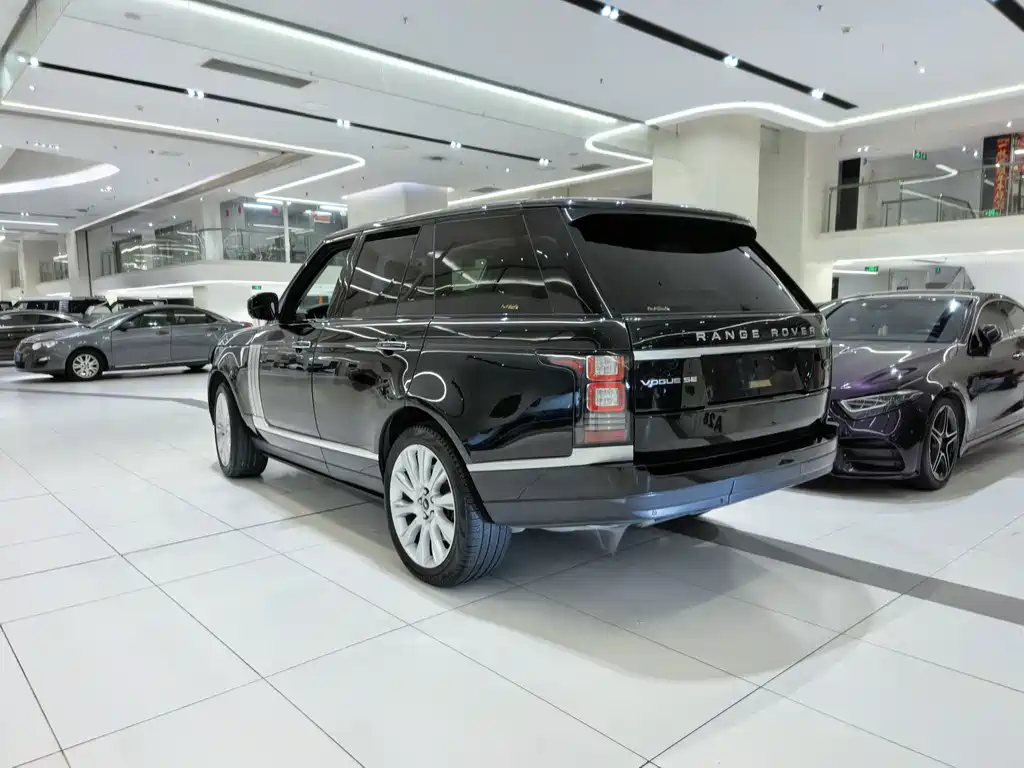 Land Rover Range Rover 2013 NA 5.0 V8 Vogue SE 2013 - thumbnail 11
