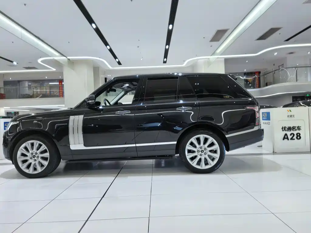 Land Rover Range Rover 2013 NA 5.0 V8 Vogue SE 2013 - thumbnail 13