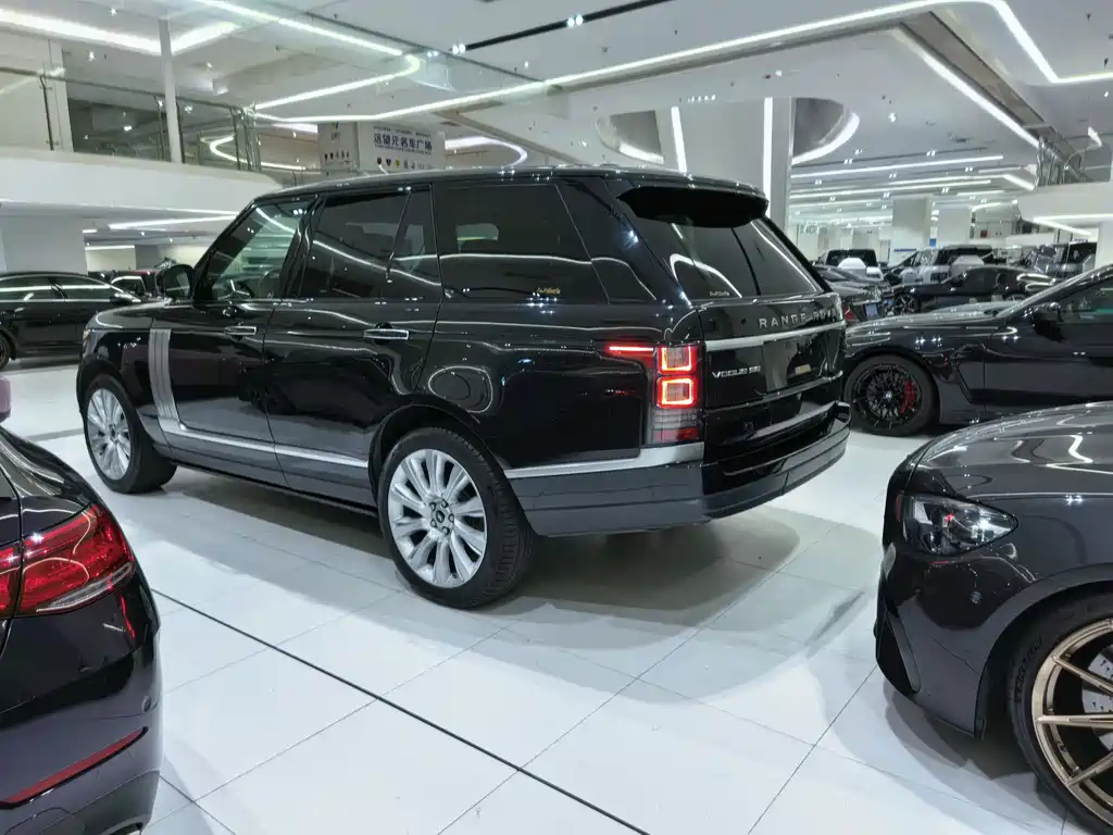 Land Rover Range Rover 2013 NA 5.0 V8 Vogue SE 2013 - thumbnail 18