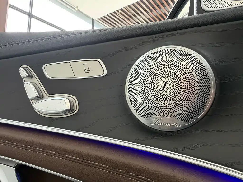 Mercedes-Benz Mercedes-Benz E-Class 2018 E 200 L Sport 2018 - thumbnail 9